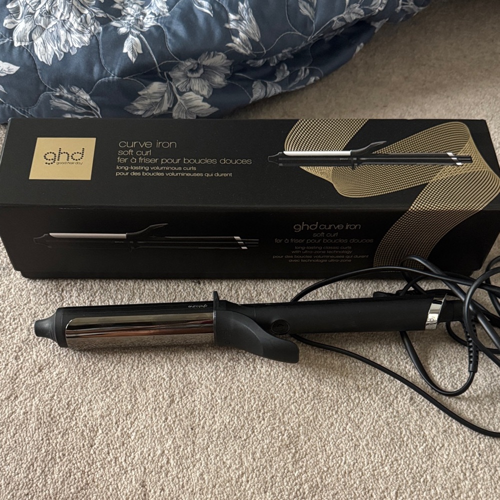 ghd Black and Silver Curling Iron